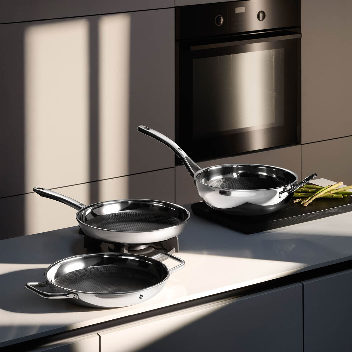 WMF Profi Resist wokpanne 28 cm stål