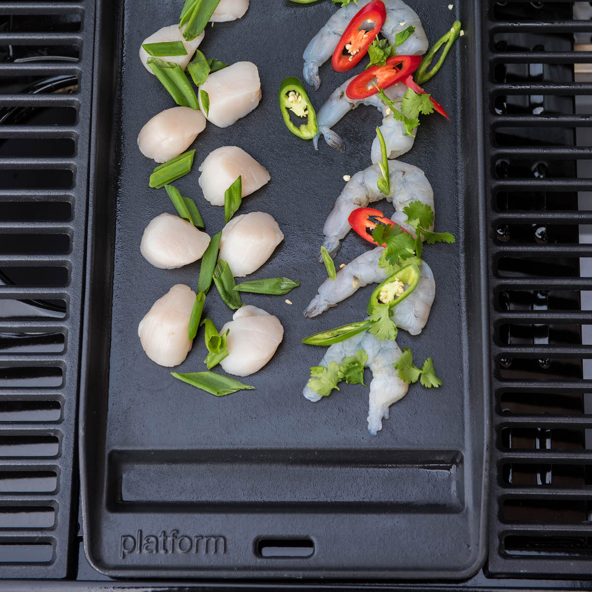 Mustang Sapphire plancha stekplatta gjutjärn 24x47,5 cm