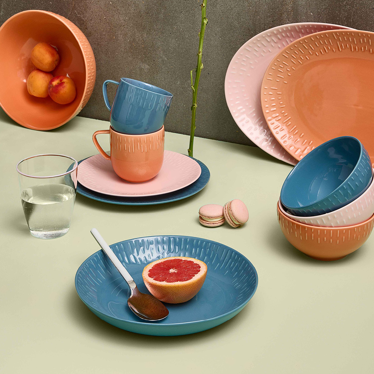 Aida - Life in colour Confetti Aterimet 16 osaa Mozzarella