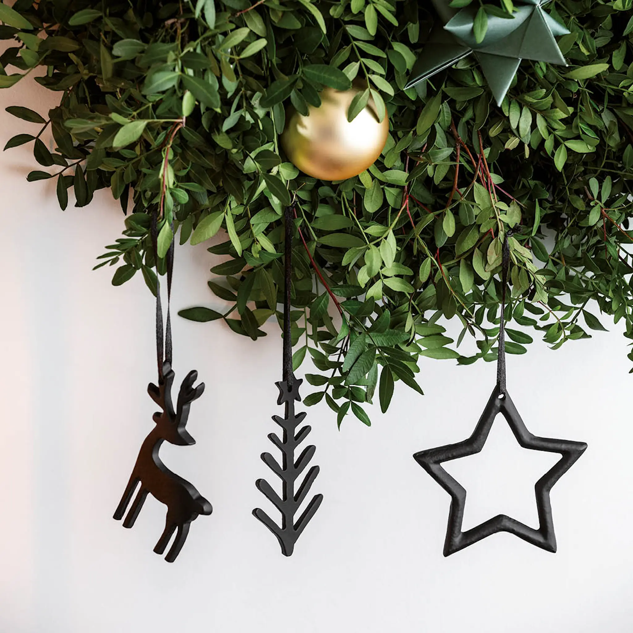 Villeroy & Boch Christmas Chic Decor ornament 3-pack