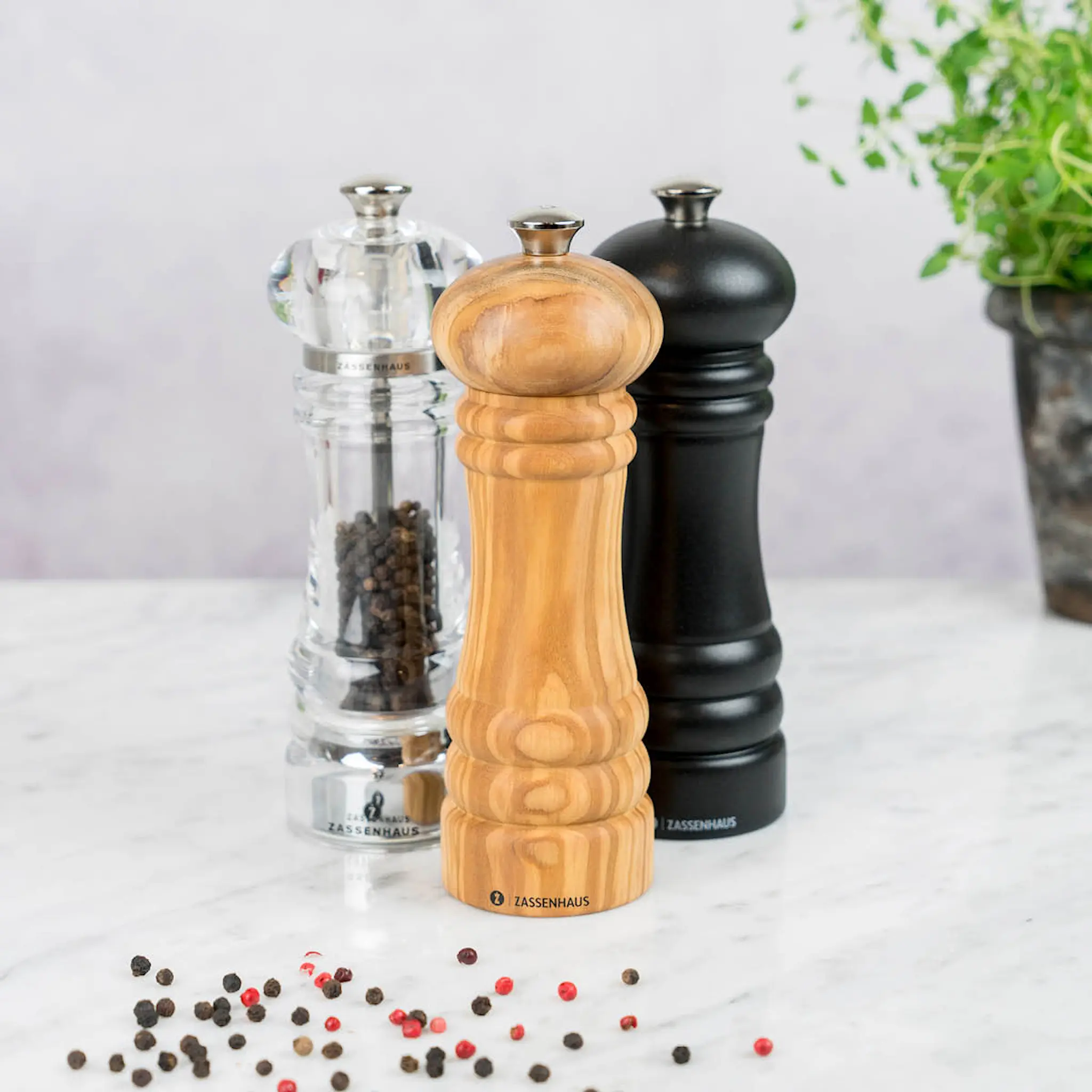 Zassenhaus Berlin Pippurimylly 18 cm Valurautaimitaatio