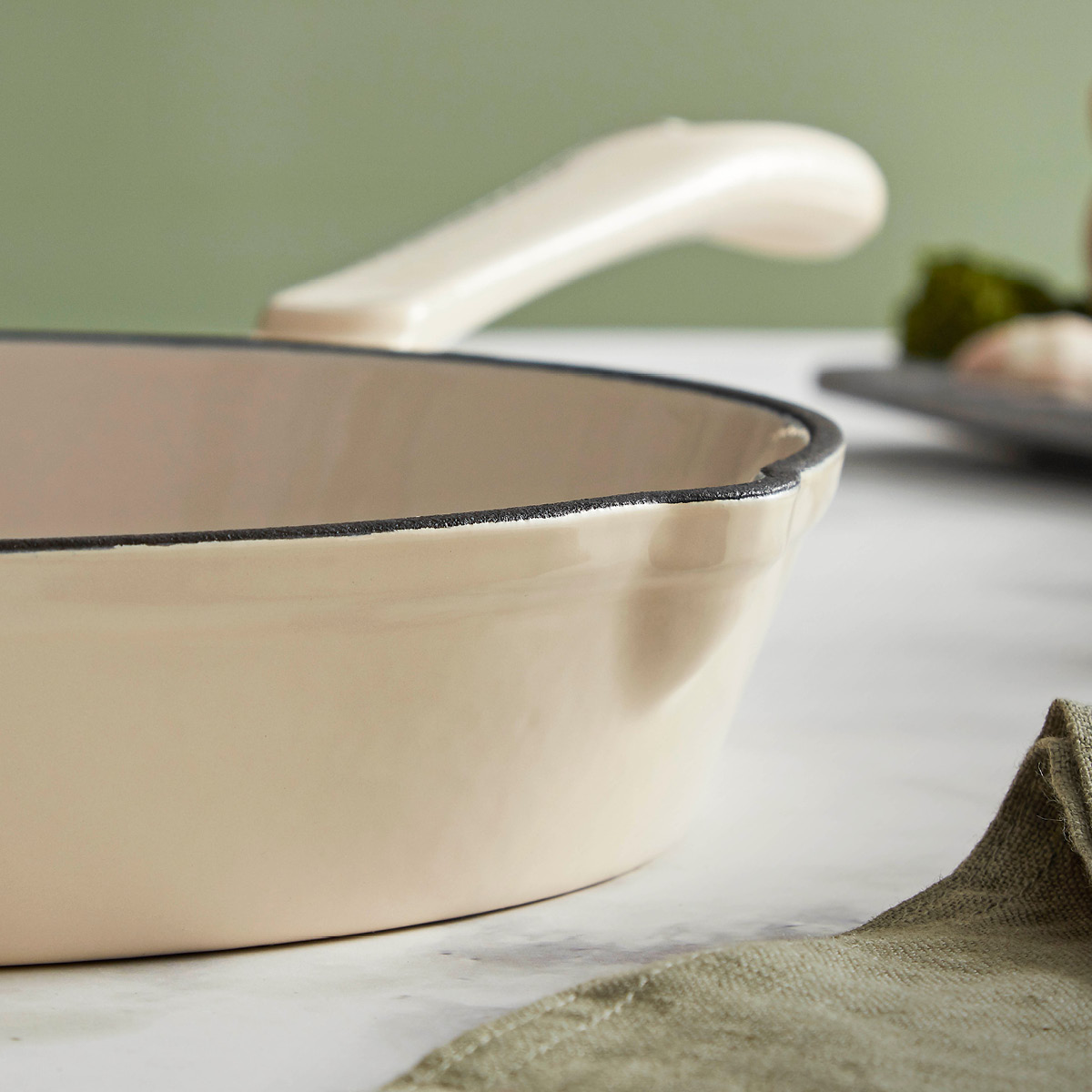 Barbary&Oak Foundry Valurautapannu 26 cm 1L Kerma