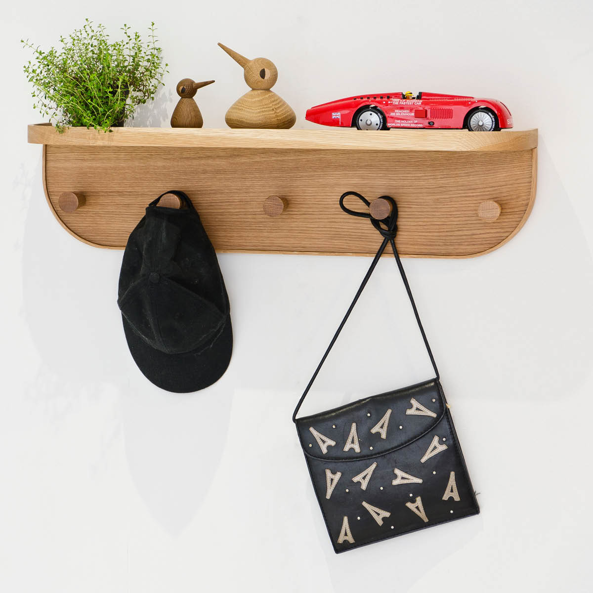 Wireworks Nook Seinähylly 5 koukulla 71 cm Tammi