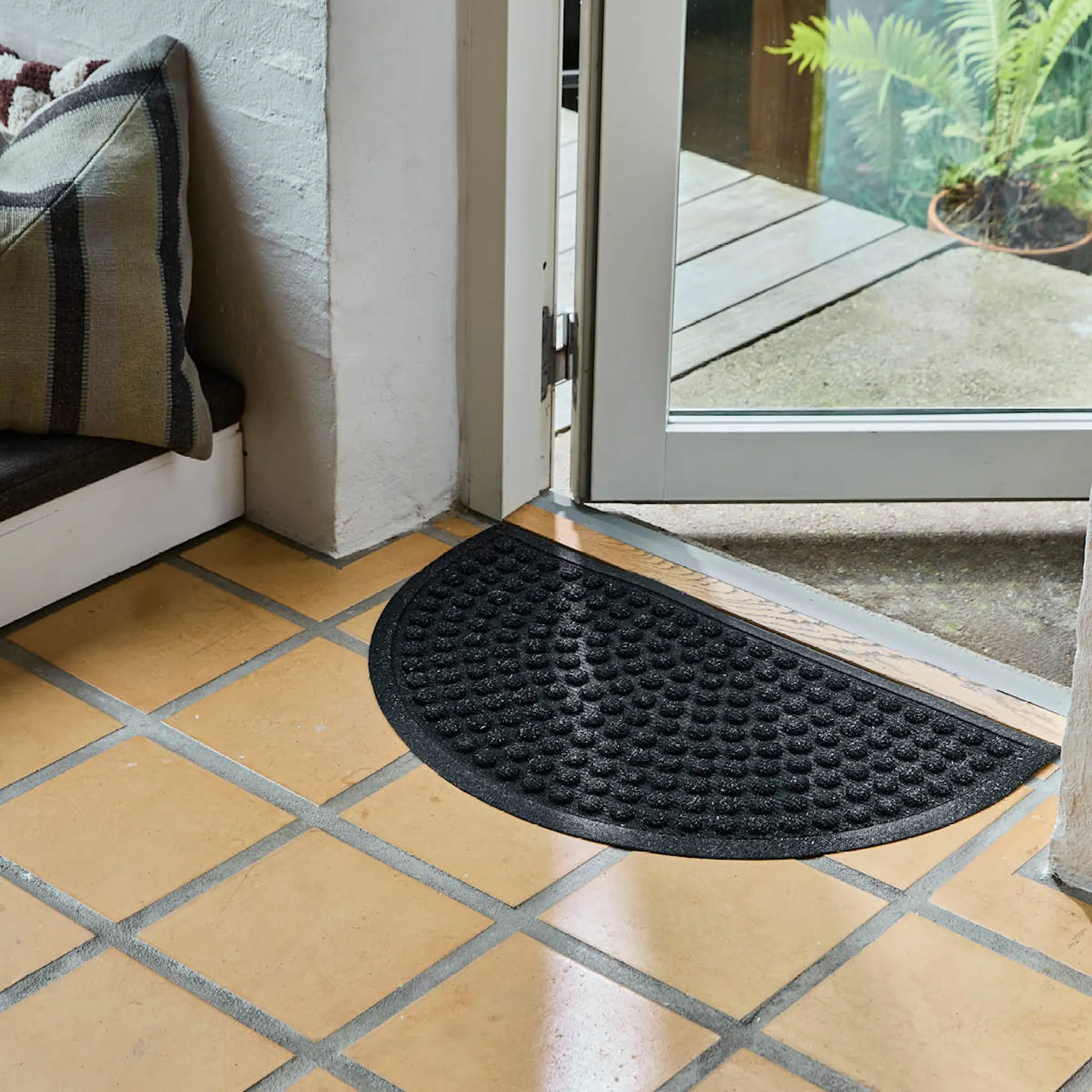 House Doctor Entry Kynnysmatto puolikuu 75x45 Musta