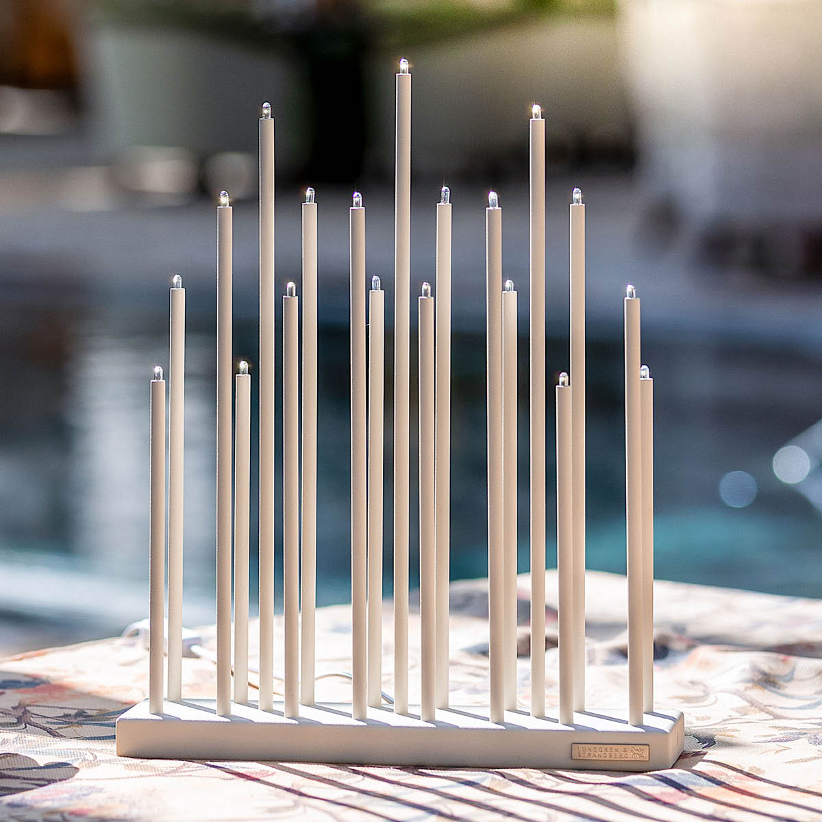 Smak Design Elflugan Original ljusstake 32x8 cm kritvit