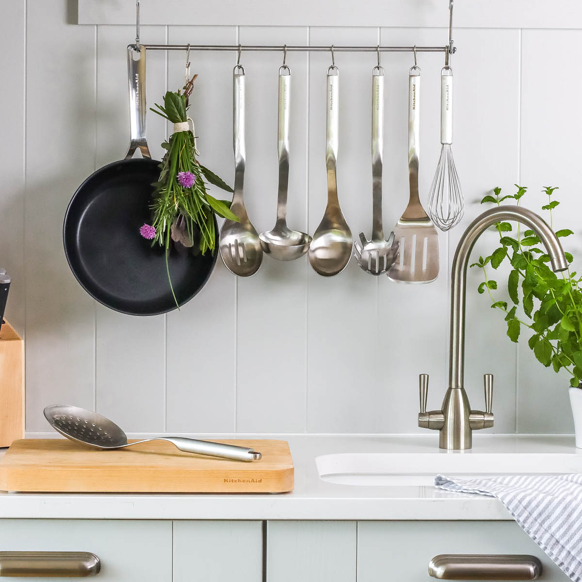 KitchenAid KitchenAid Premium sleiv 34 cm rustfritt stål