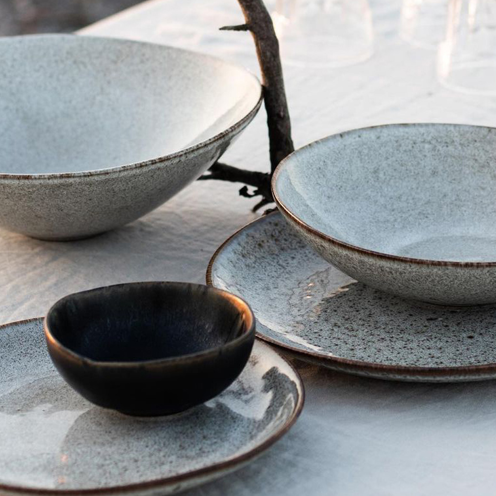 Tell Me More Taranto Tarjoilukulho Small 200 cl Harmaa