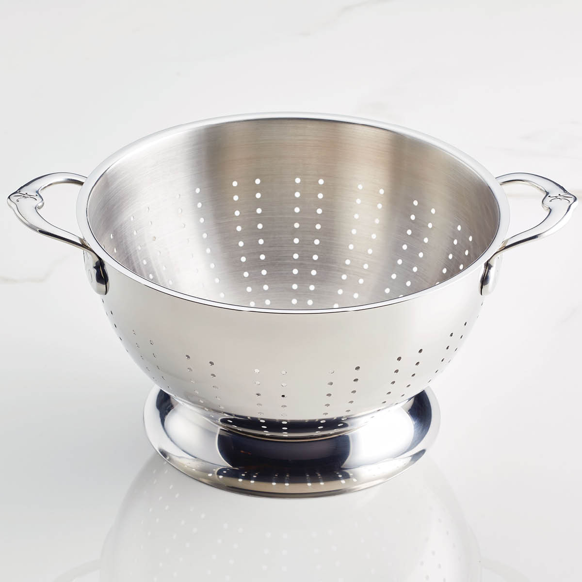 Hestan Provisions durkslag 4,7 L
