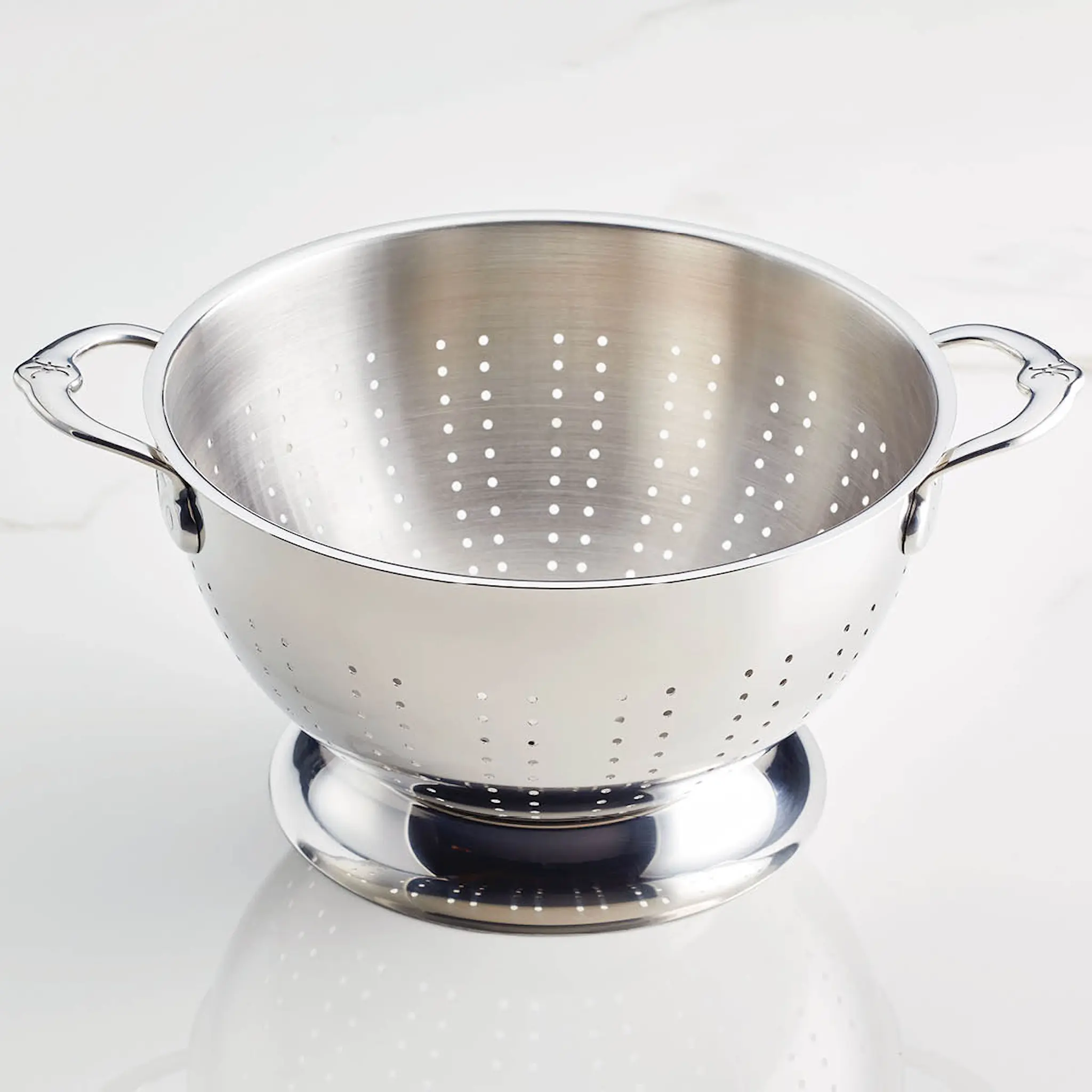 Hestan Provisions durkslag 4,7 L