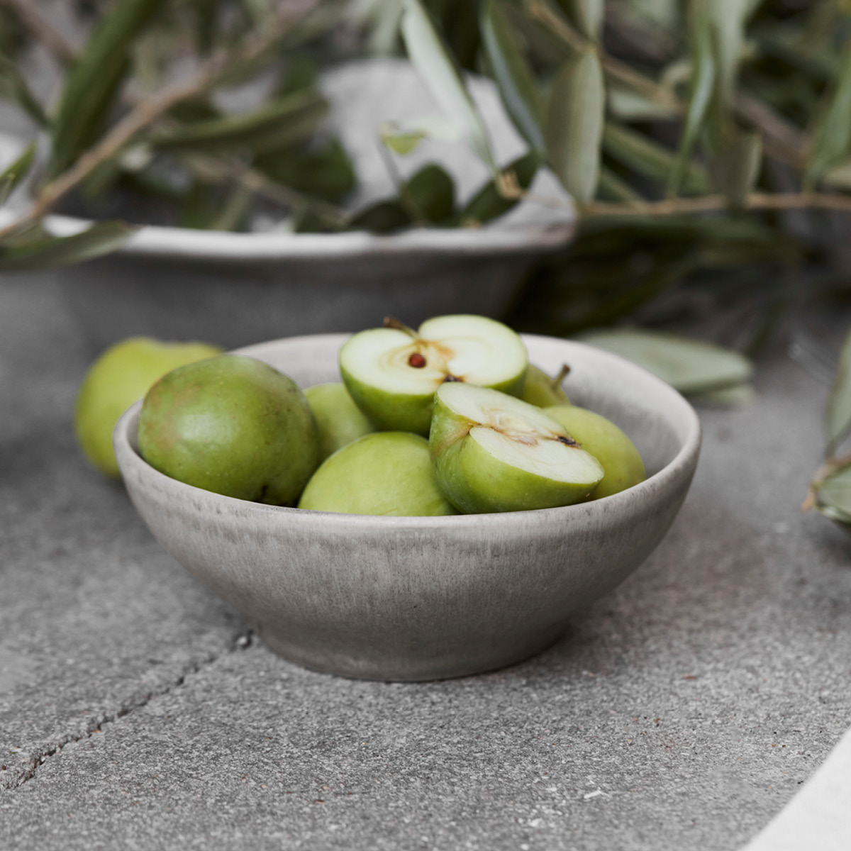 House Doctor More skål 20 cm grå