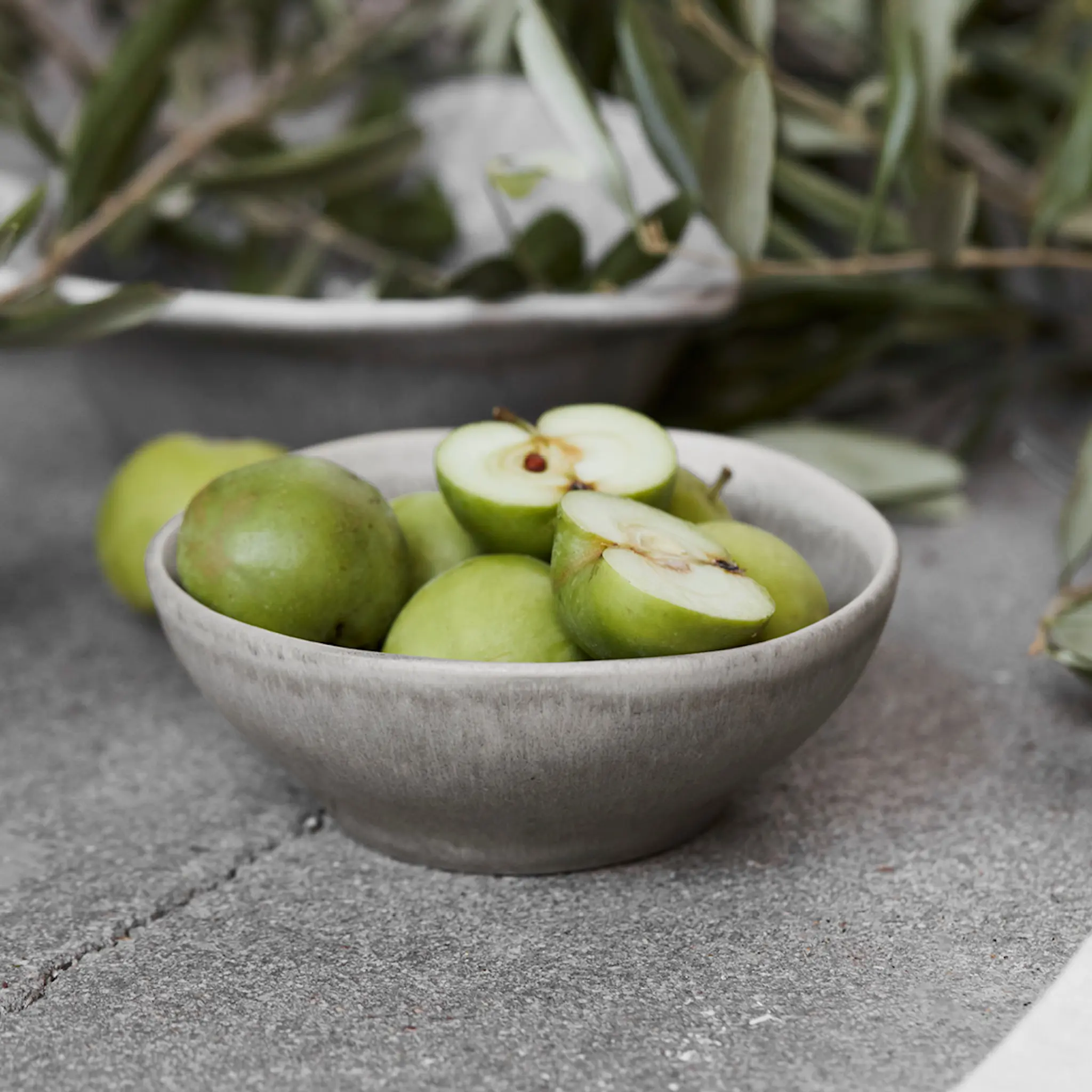 House Doctor More skål 20 cm grå