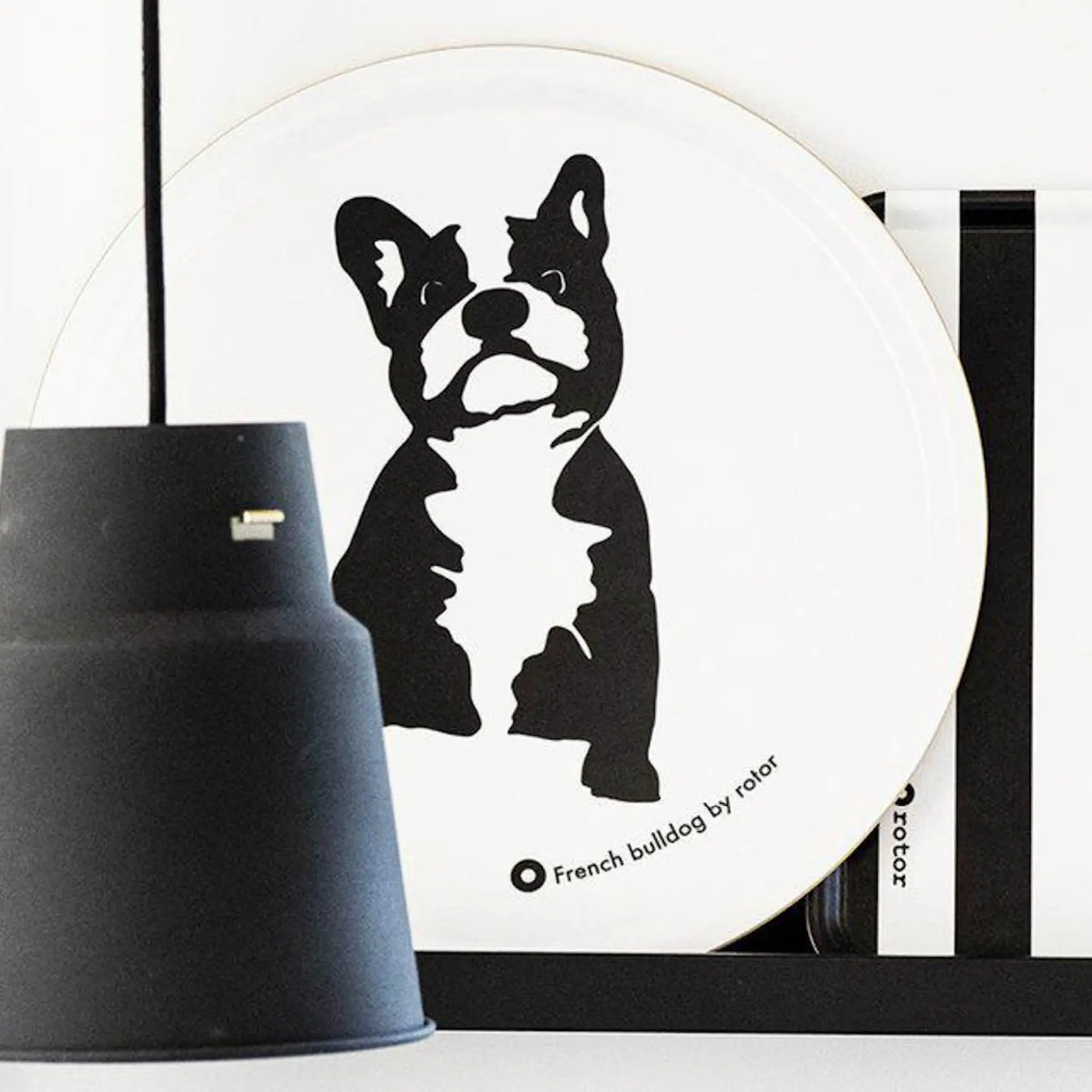 Rotor Design Buster serveringsbricka 38x38 cm vit/svart