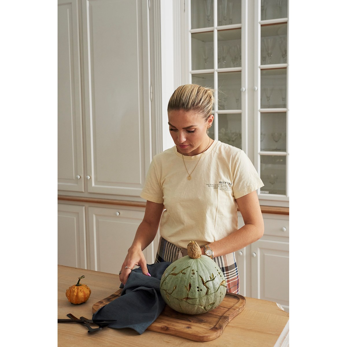 Aida RAW Teak skjærebrett m/saftrille 45x33x2 cm