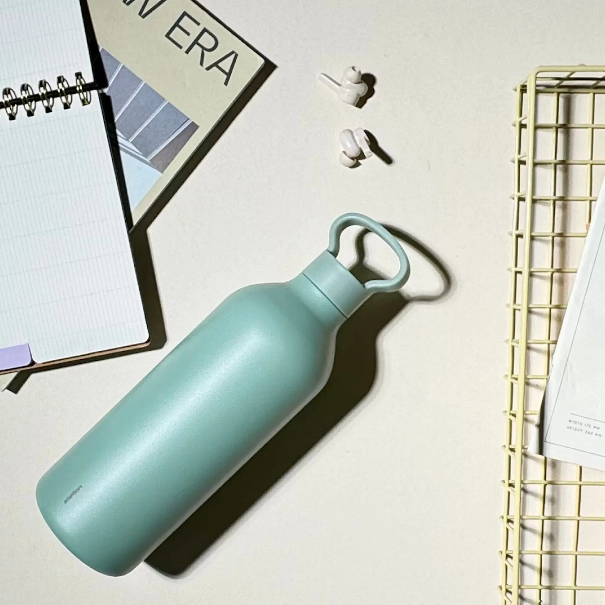 Stelton Tabi termosflaska 1 L dusty green