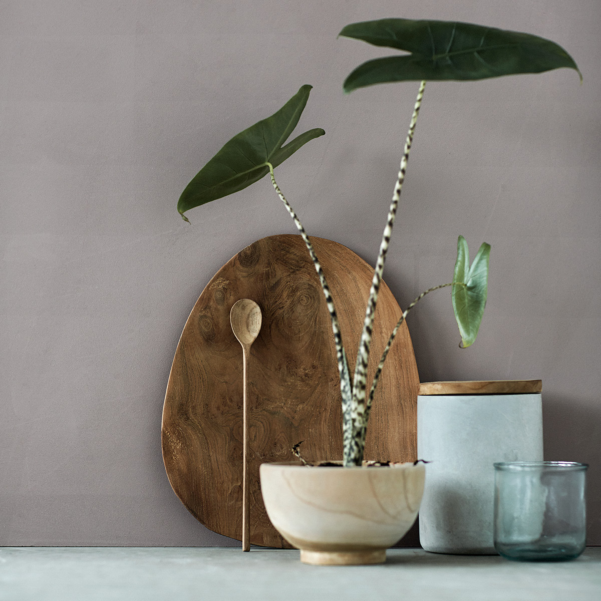 Muubs Teakroot tallerken 33x26 cm brun