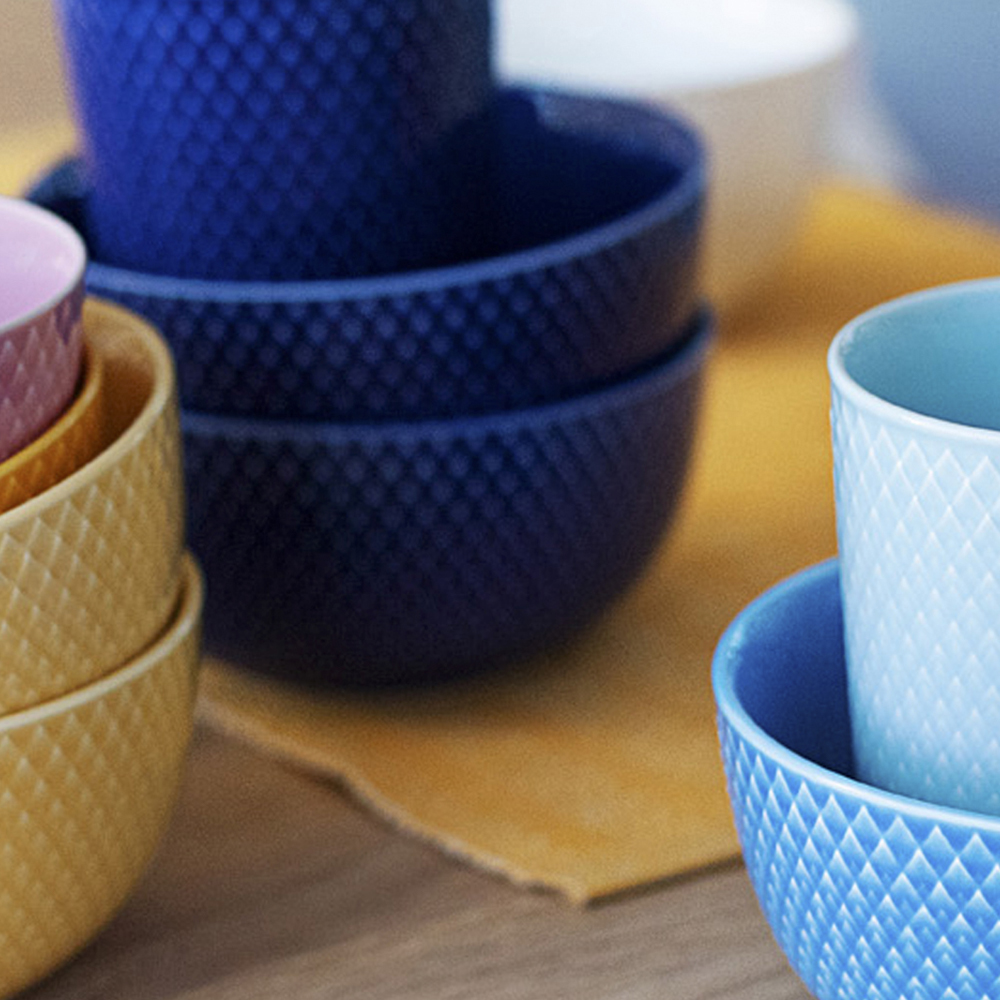 Lyngby Porcelæn Rhombe Color skål 13 cm mørk blå