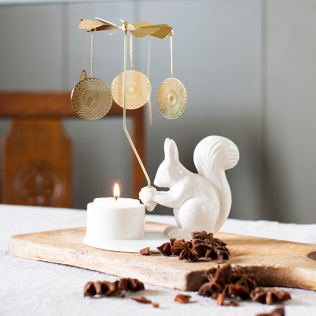 Dottir Winter Stories änglaspel ekorre