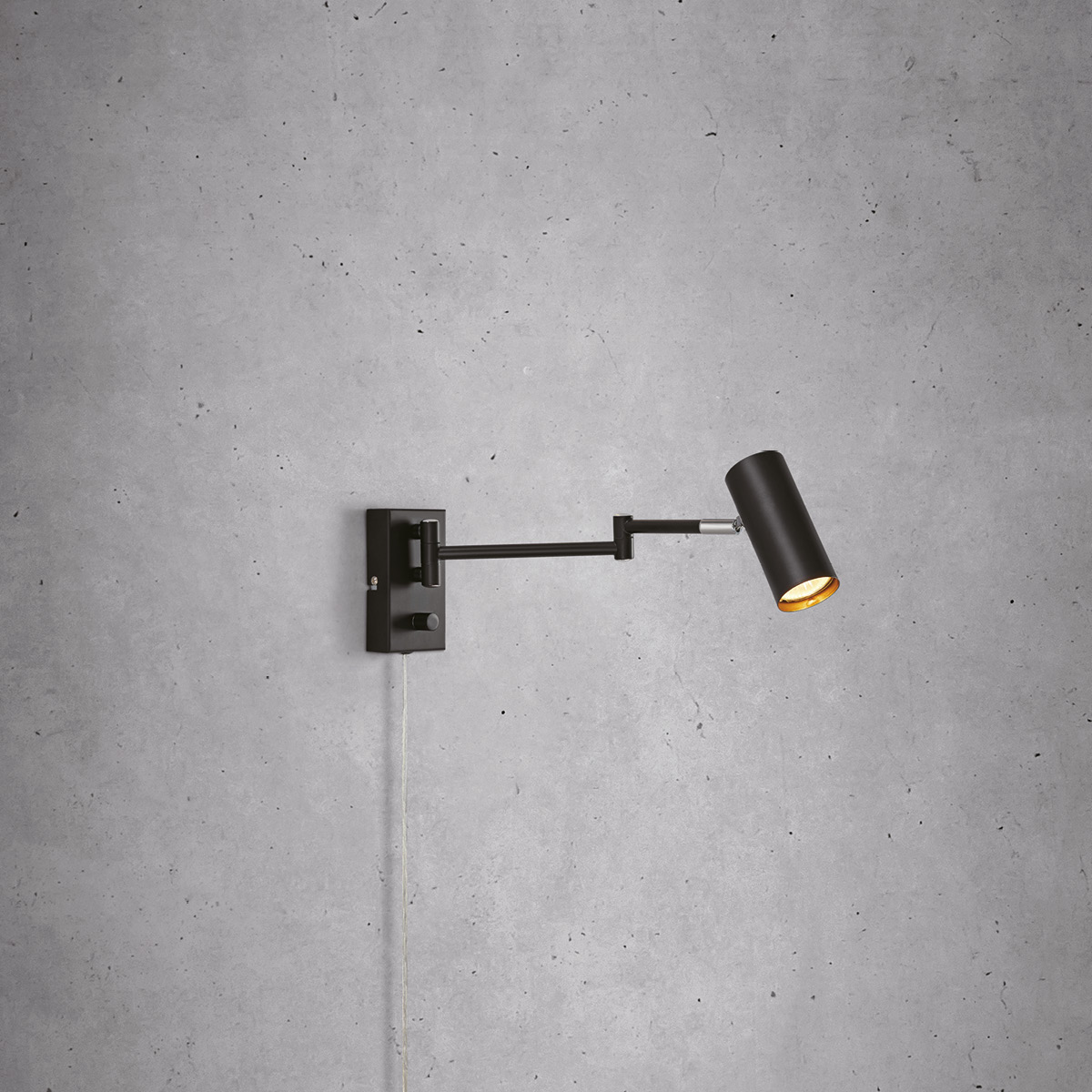 Markslöjd Torino vägglampa 39 cm svart