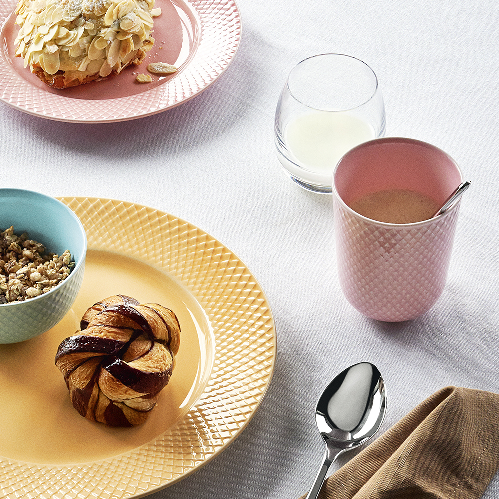Lyngby Porcelæn Rhombe Color Muki 33 cl Vaaleanpunainen