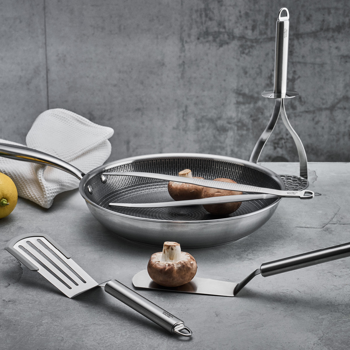 Modern House Chief stekespade 30 cm silikon lys grå