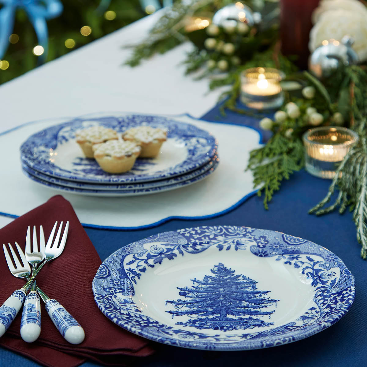 Spode Blue Italian Christmas Tree tallrik 20 cm blå/vit