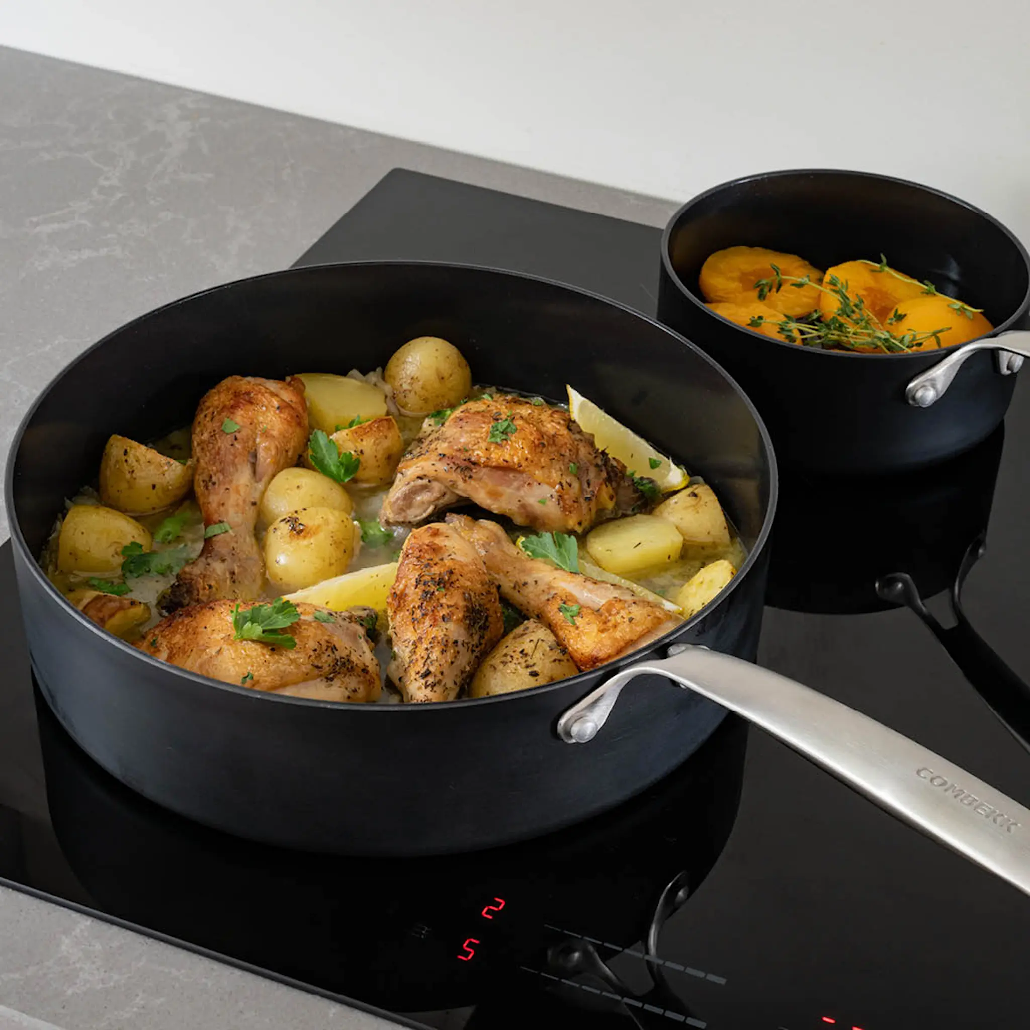 Combekk Element Paistokasari 28 cm Musta