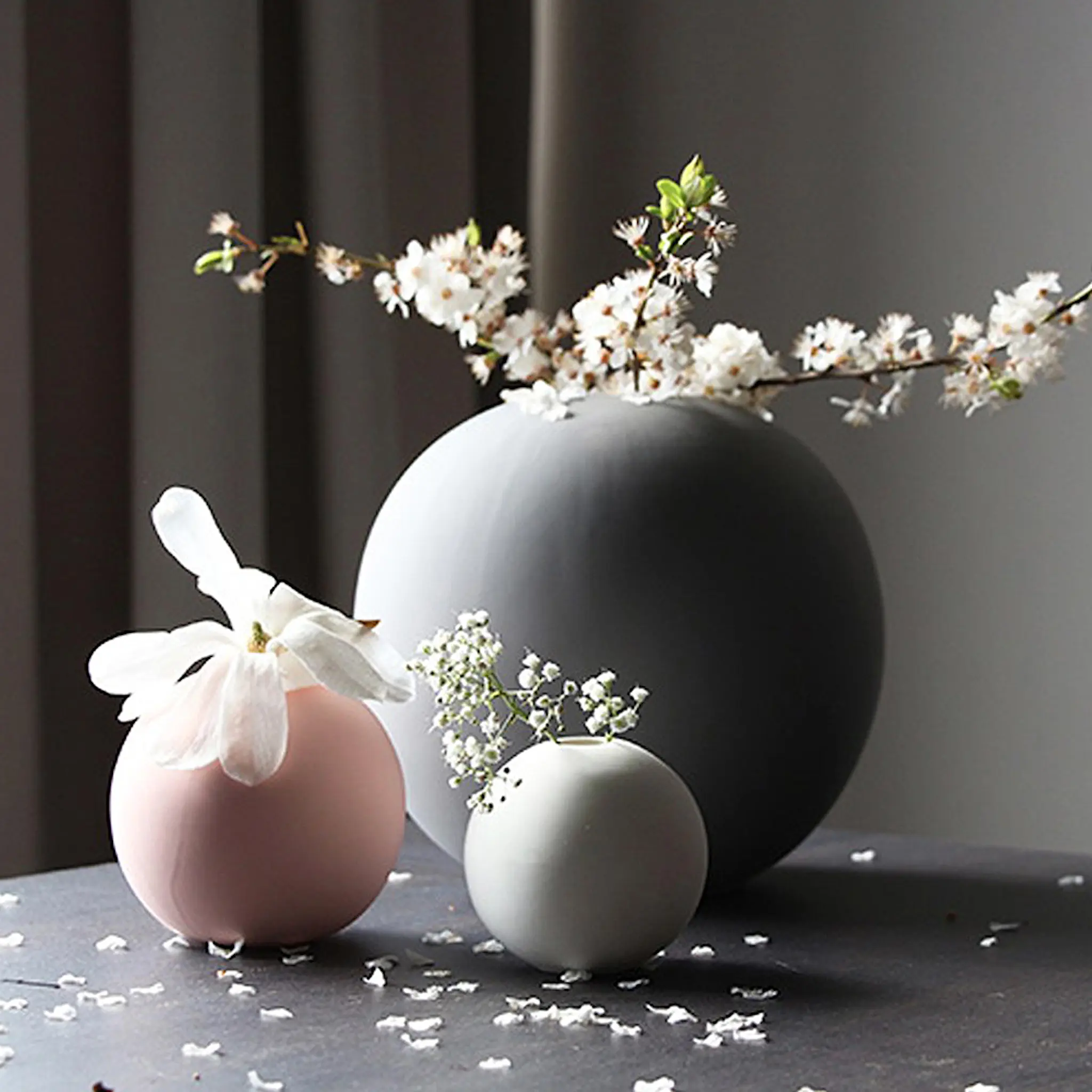 Cooee Ball Vas 10 cm Sand