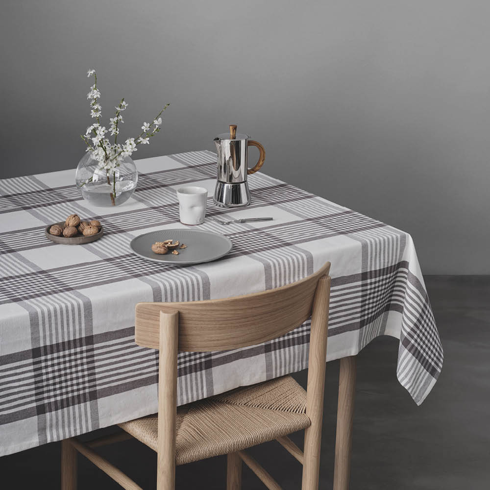 By Mogensen By Mogensen Pöytäliina 140c320 cm Large Checks
