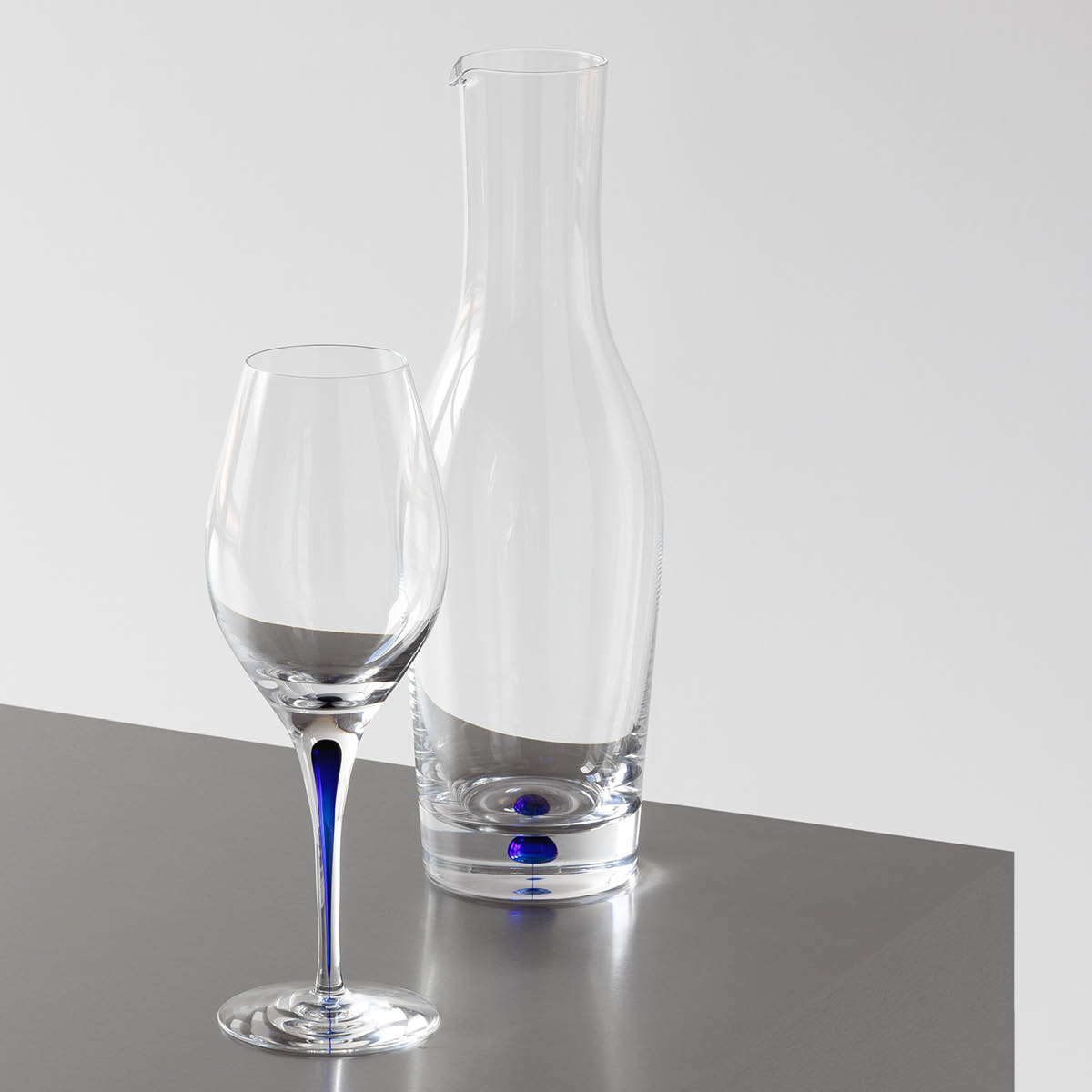 Orrefors Intermezzo karaffel 112 cl blå