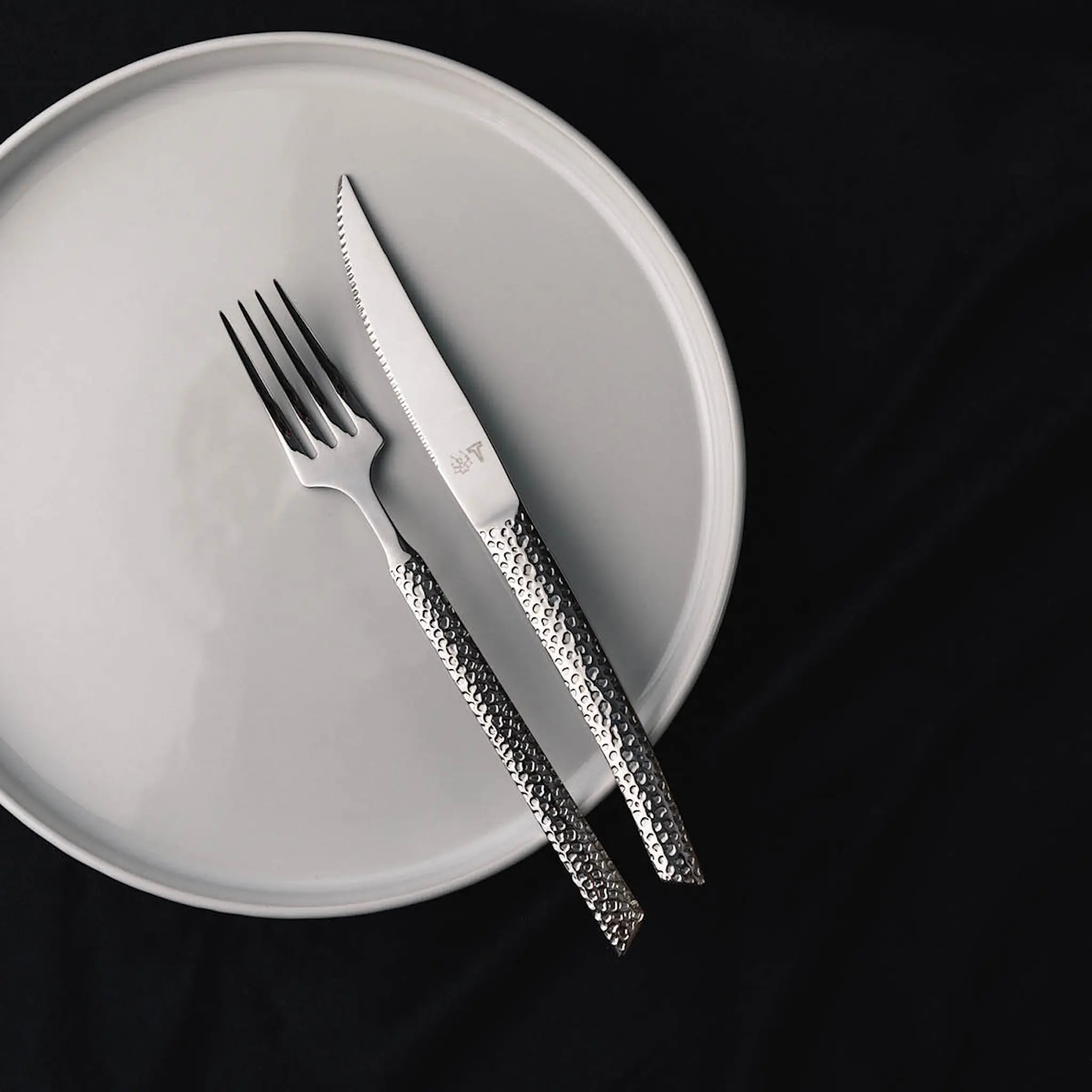 Vargen & Thor Lava bestickset 8 delar silver