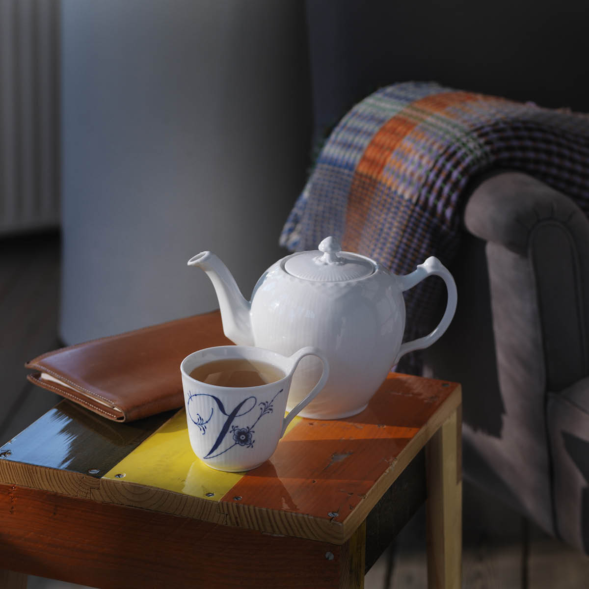 Royal Copenhagen Blue Fluted Pl Alphabet Mugg 33 cl V