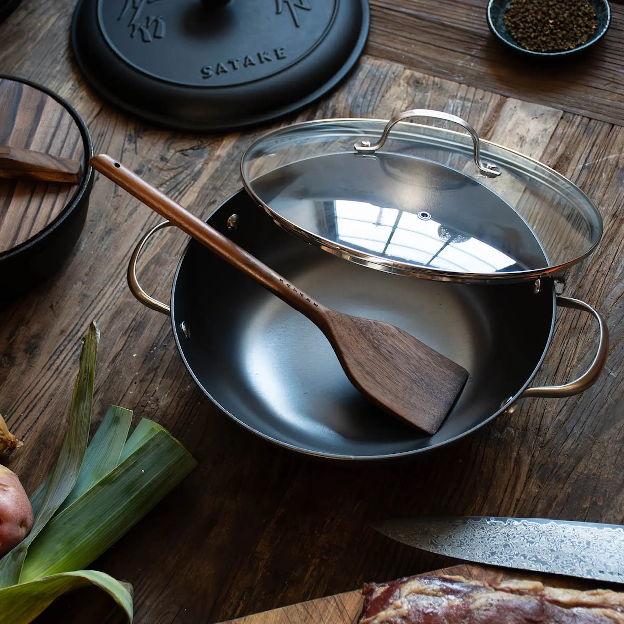 Satake Pure Pan Paistokasari 28 cm Valurauta