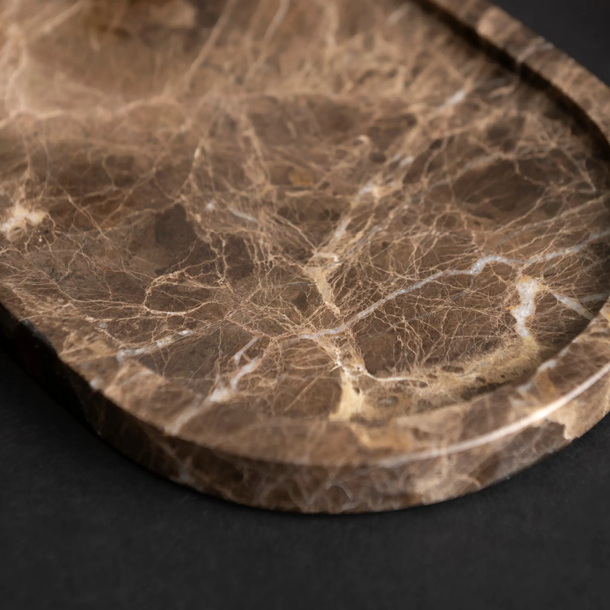 Maku Kitchen Life Maku Tarjoilualusta marmori 30x15 cm Ruskea