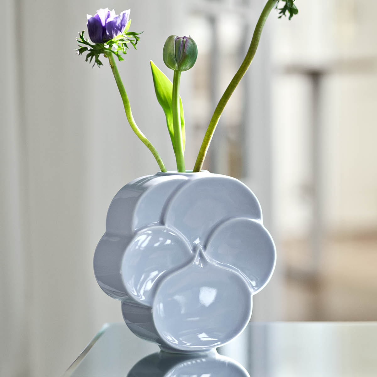 Lyngby Porcelæn Flower vas pensé 17 cm blå