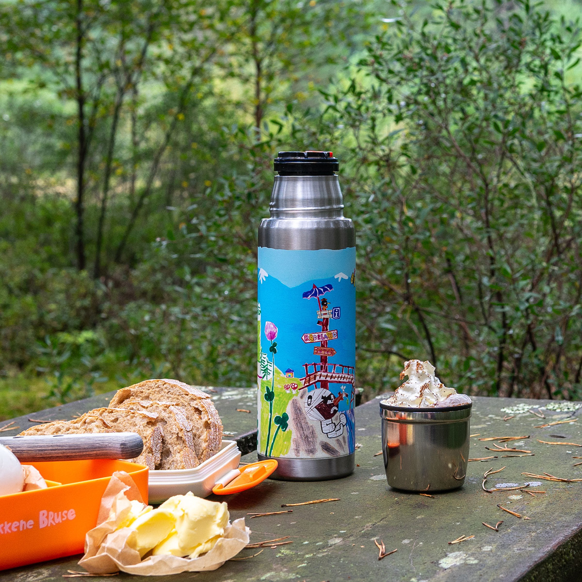 Modern House Bukkene Bruse termos 0,5 L blank/multi