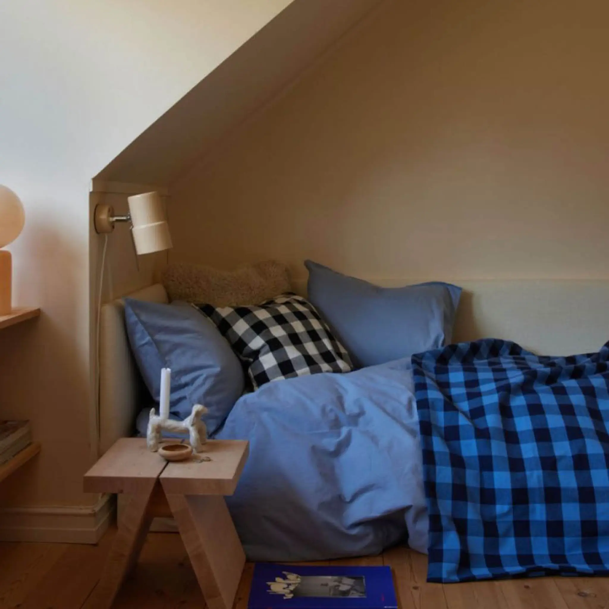 Midnatt Gingham överkast 260x260 cm blå