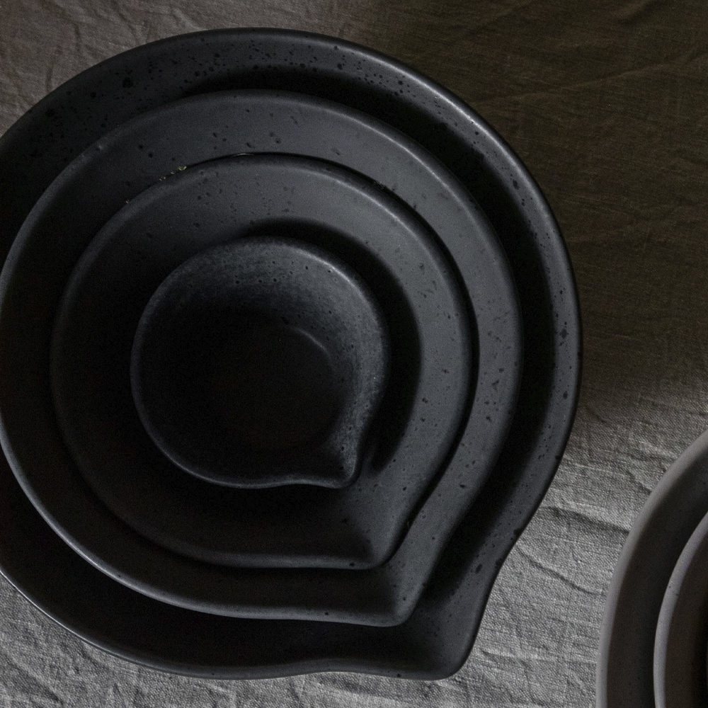 PotteryJo Peep deigbolle 20 cm matt black