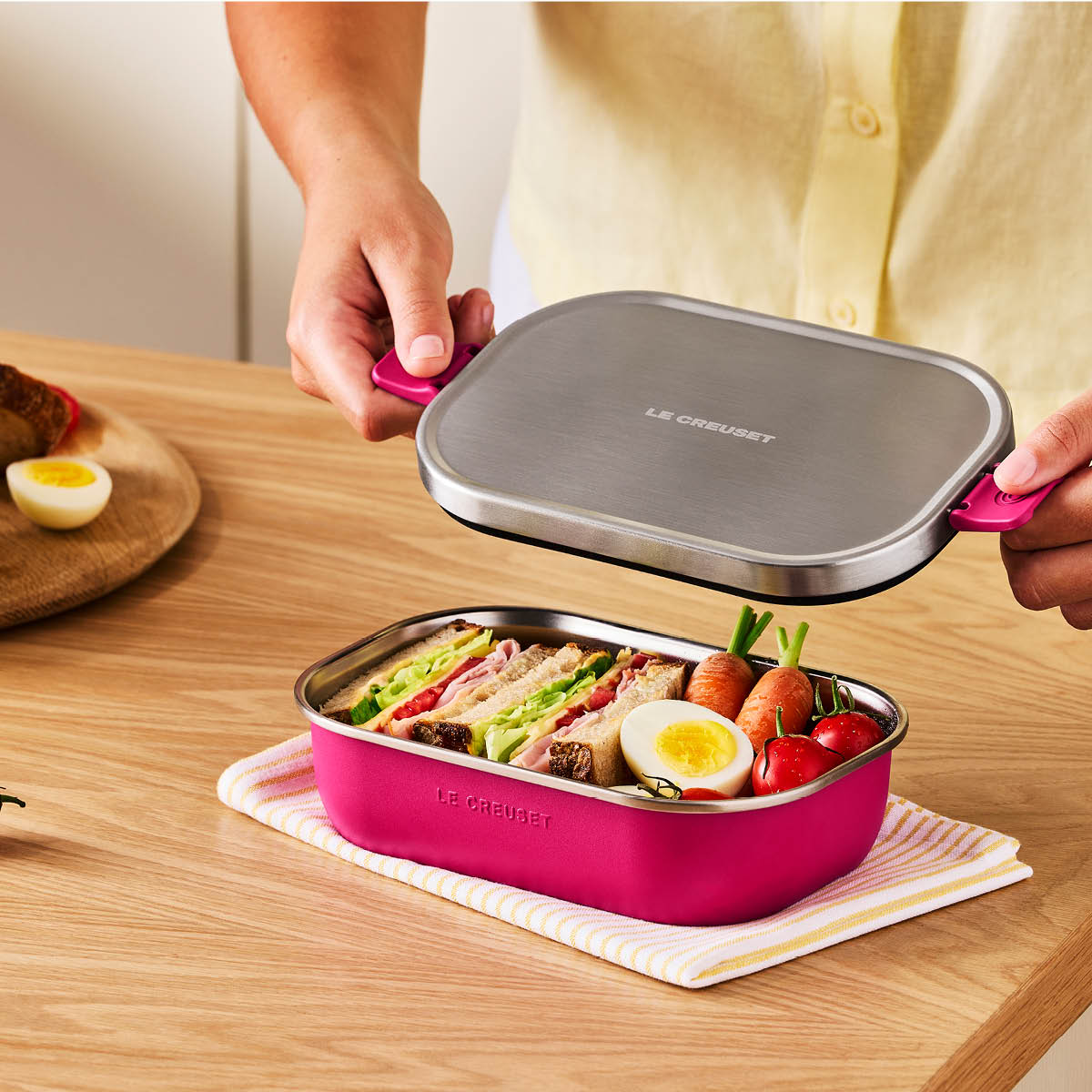 Le Creuset On The Go matboks 0,9L berry