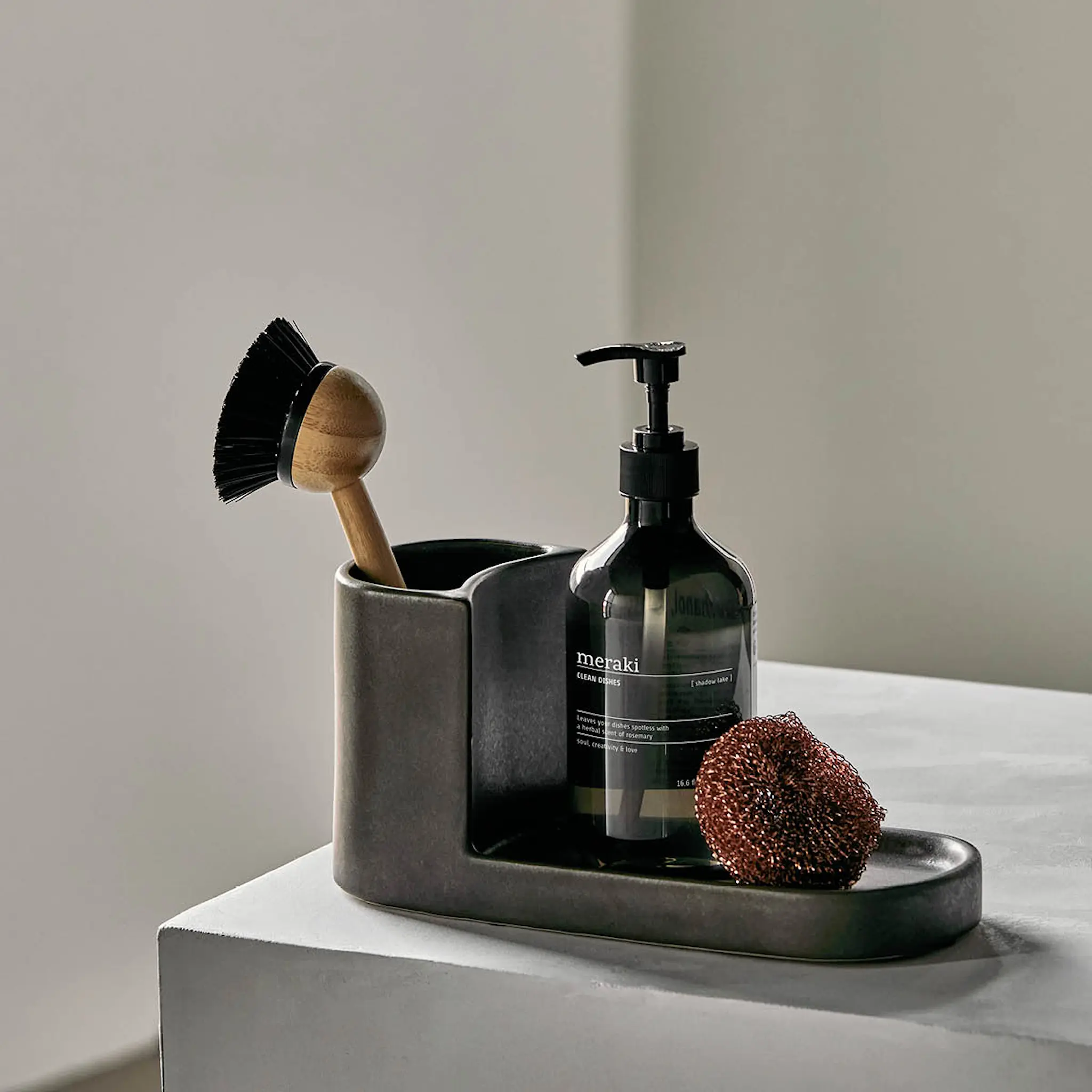 Meraki Datura Harja- ja saippuateline  26x12,5 cm Tummanharmaa