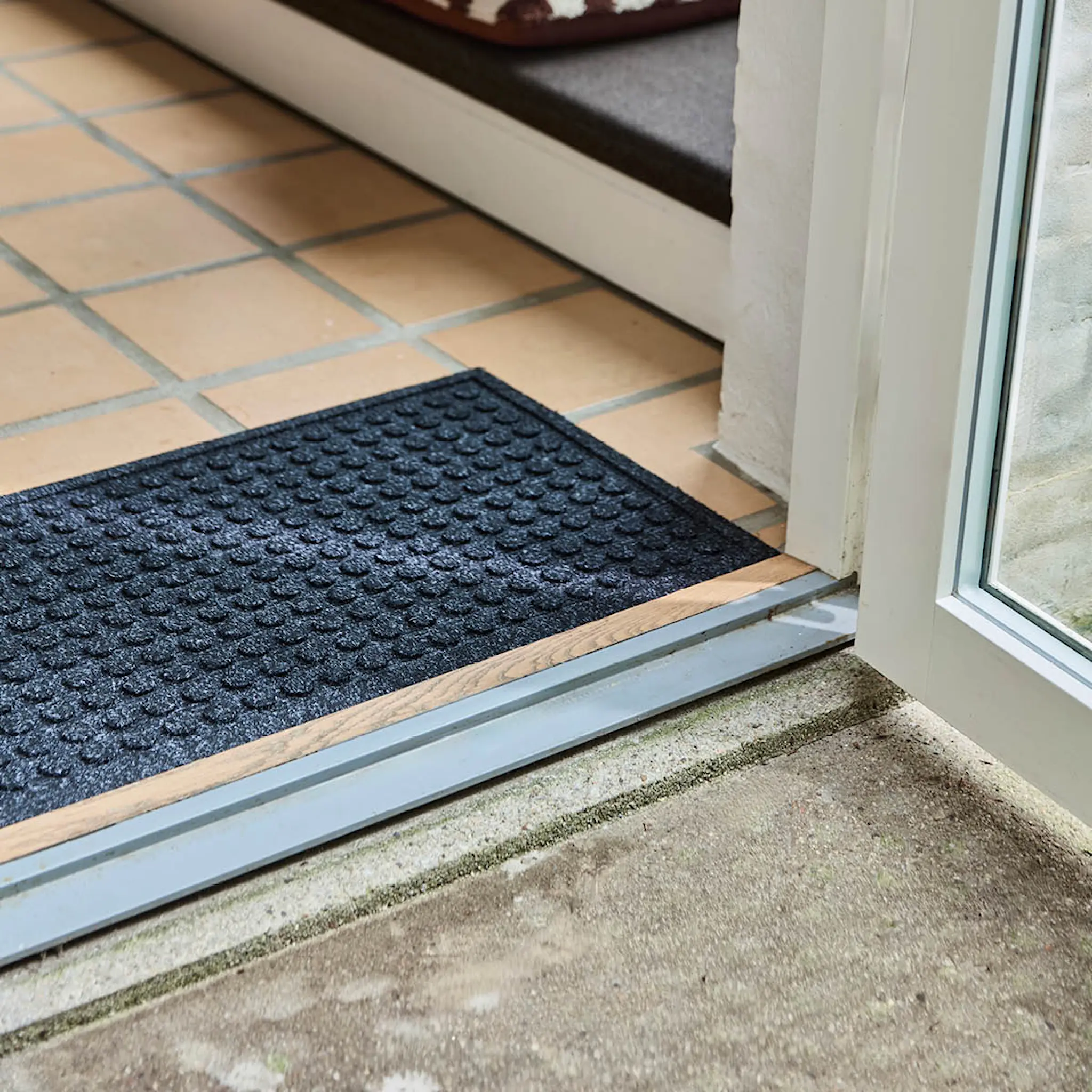 House Doctor Entry Kynnysmatto 75x45 cm Musta