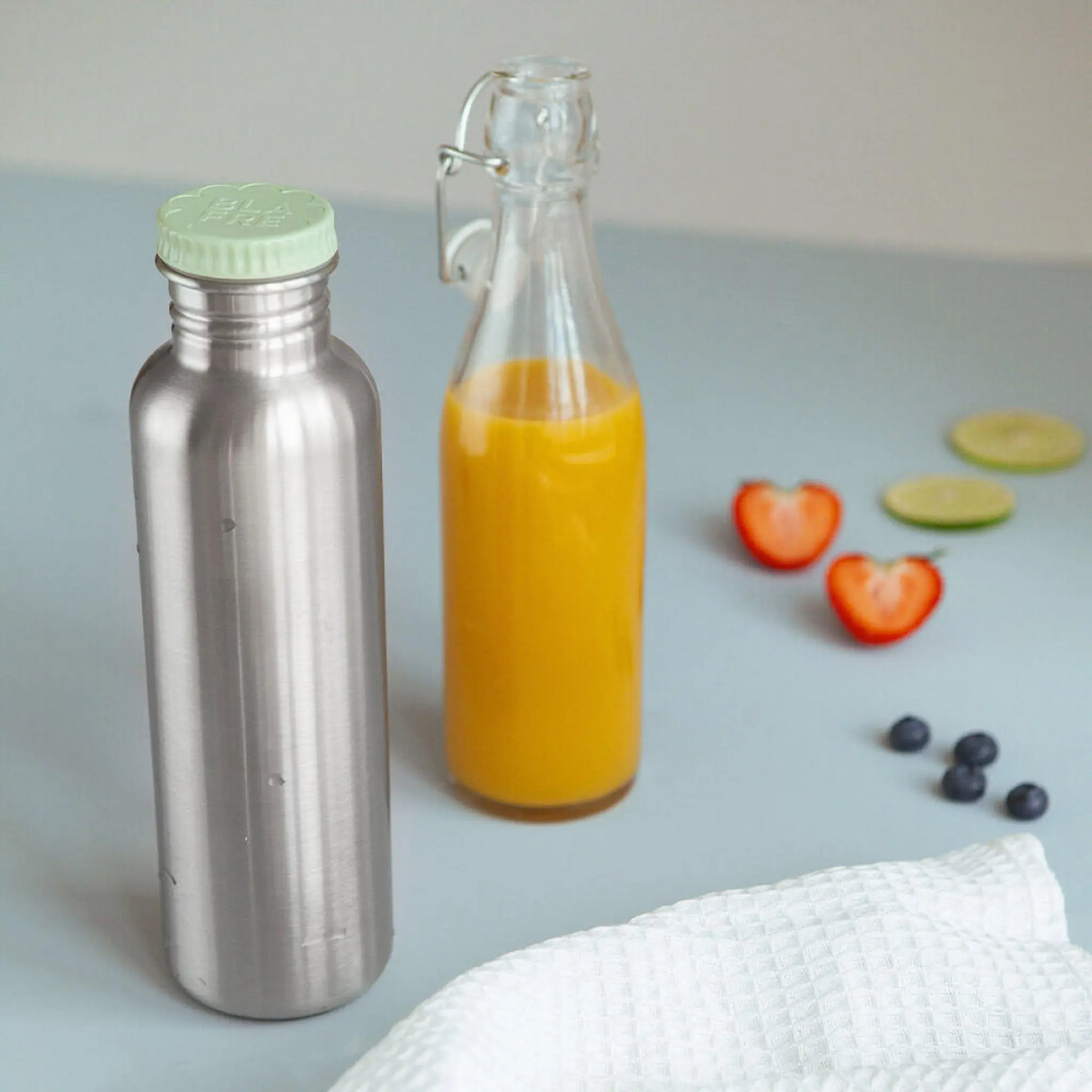 Blafre Stålflaska 750 ml marinblå