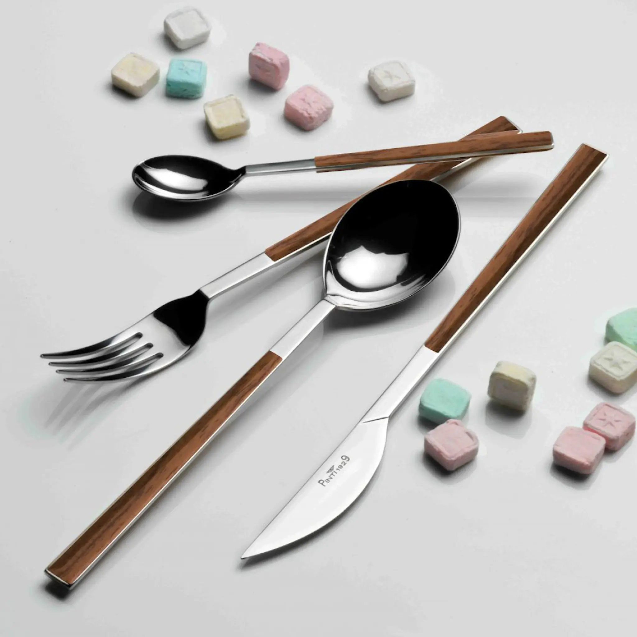 Pintinox Bestikksett 24 deler sushi queen mahogany