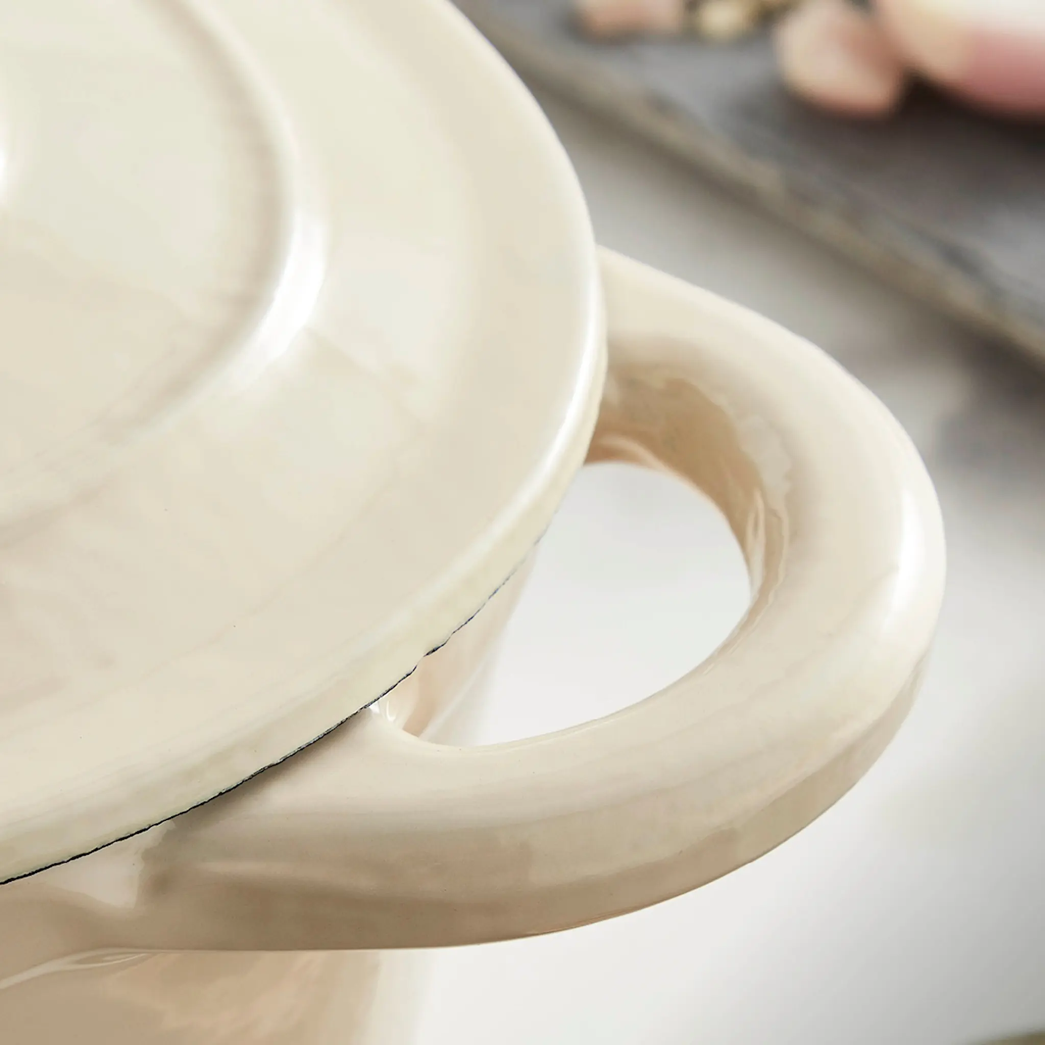 Barbary&Oak Gjutjärnsgryta oval 29 cm 3 L Creme