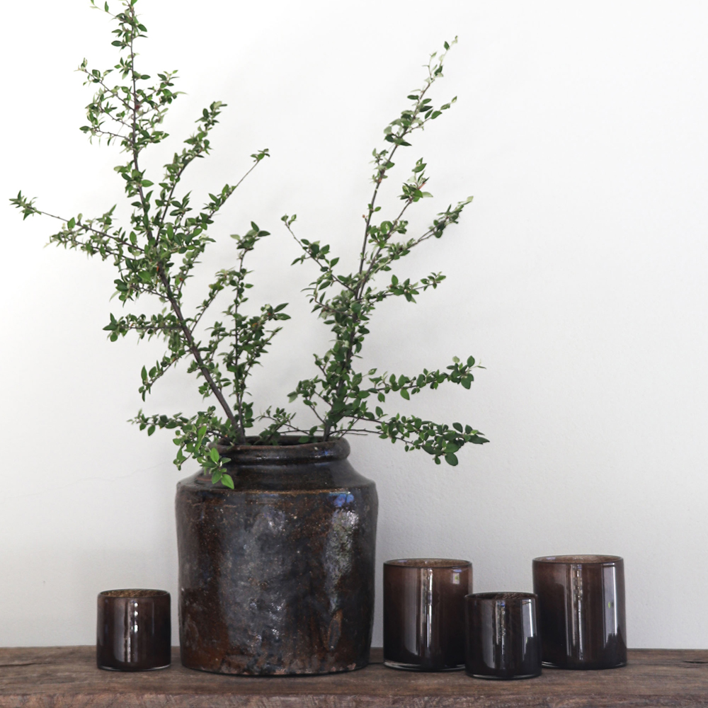 Tell Me More Lyrik lysholder 10x10 cm mørk brun