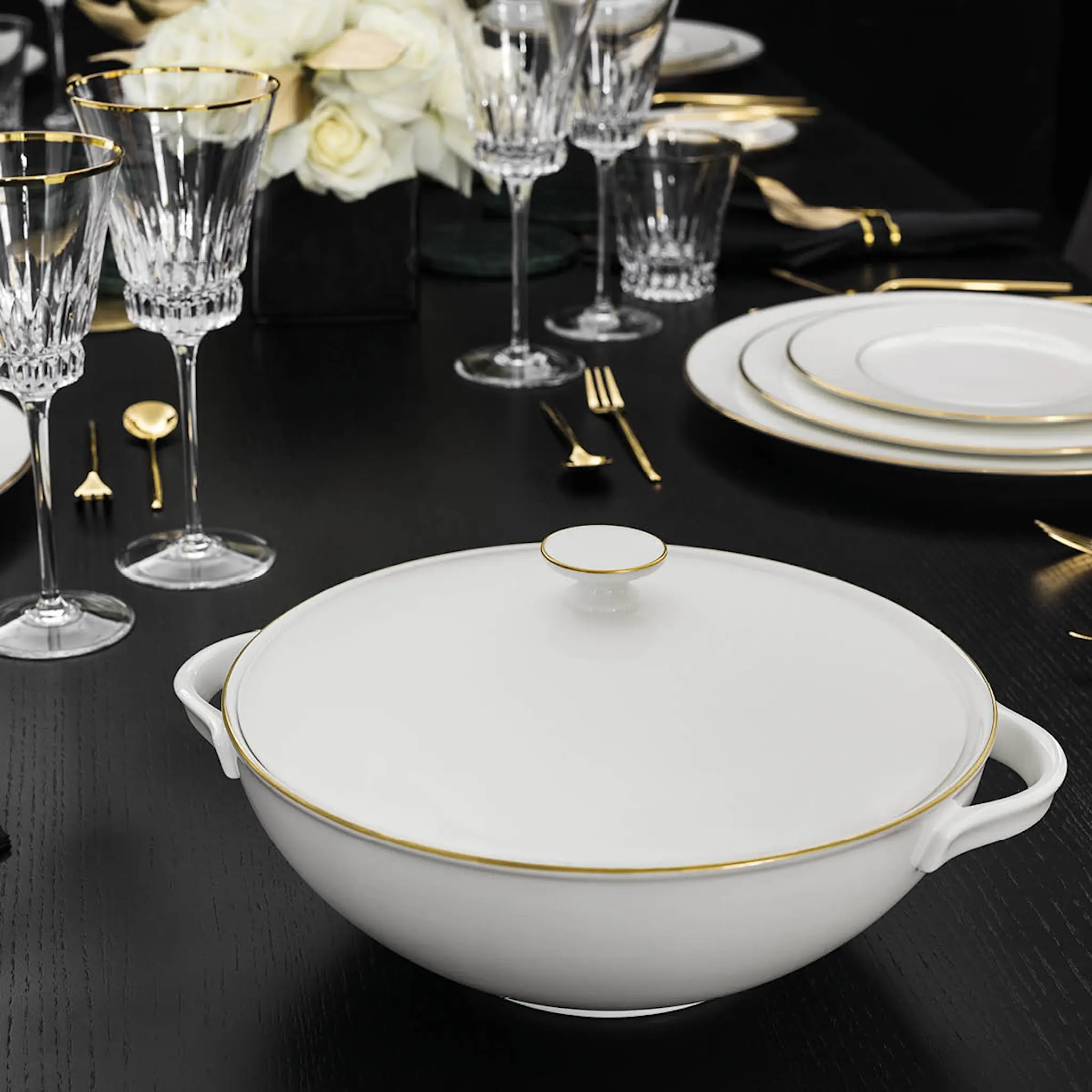 Villeroy & Boch Anmut Gold terrin 2,2 L vit/guld