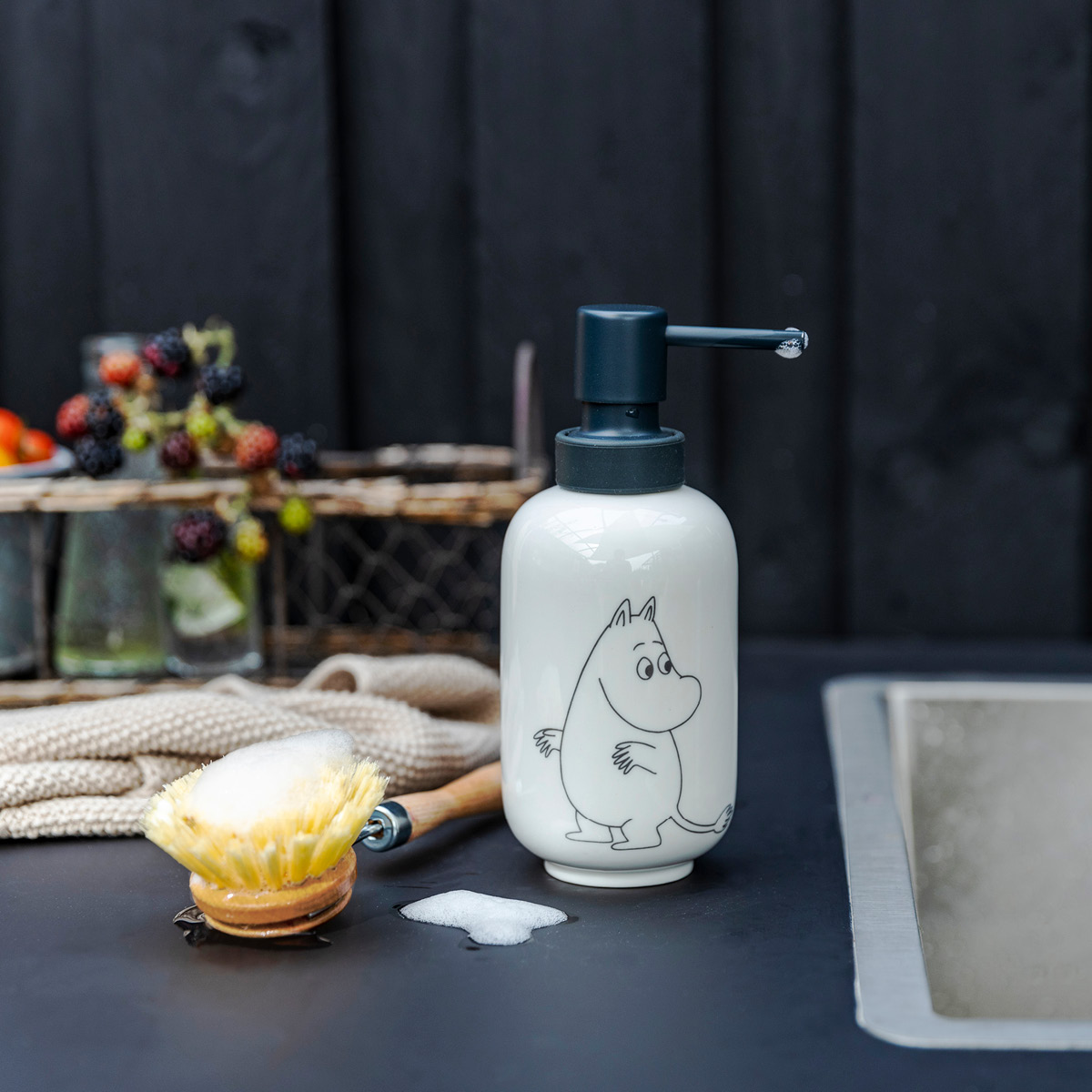 Dsignhouse x Moomin Mummi såpepumpe 35 cl hvit