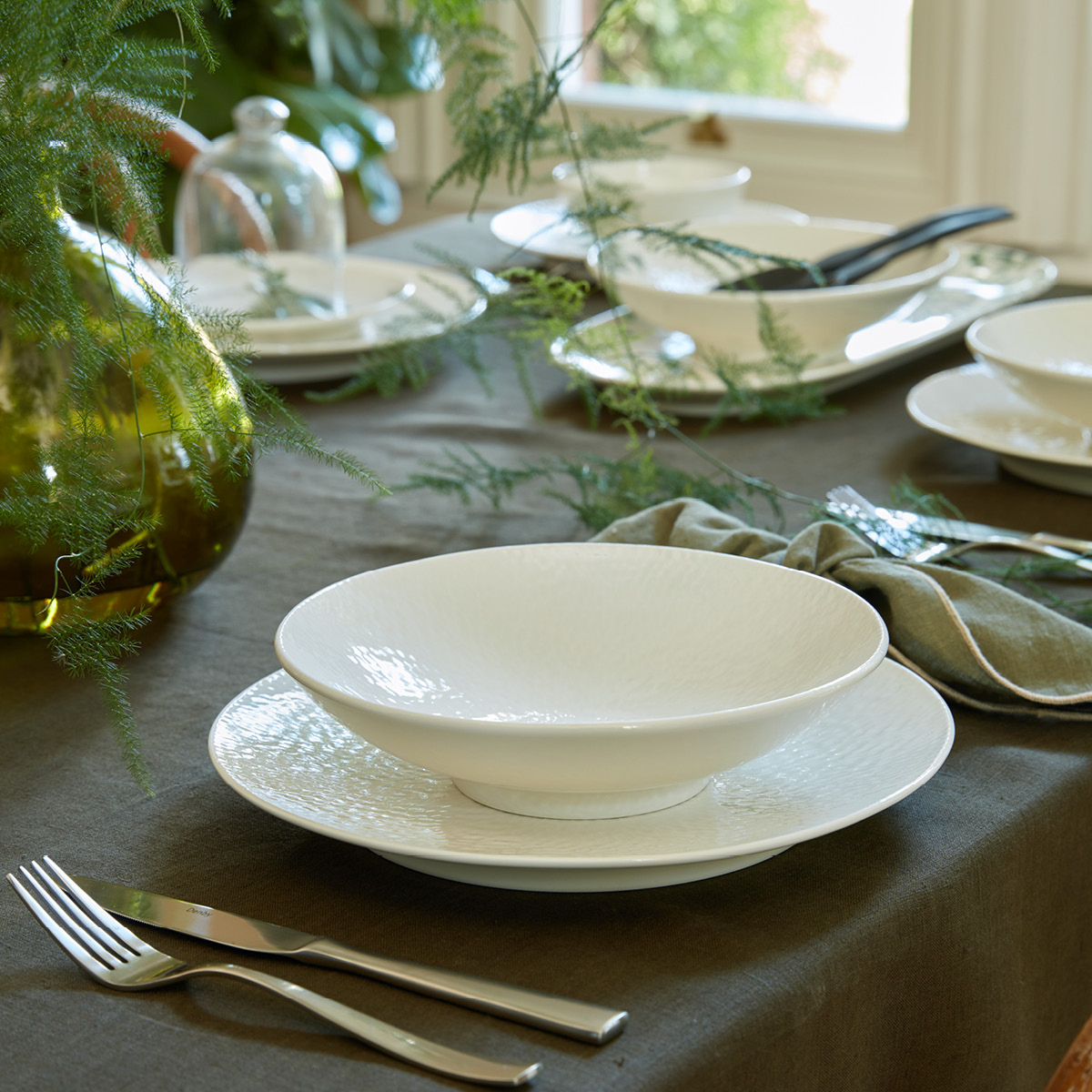 Denby Carve White pastatallrik 23 cm vit