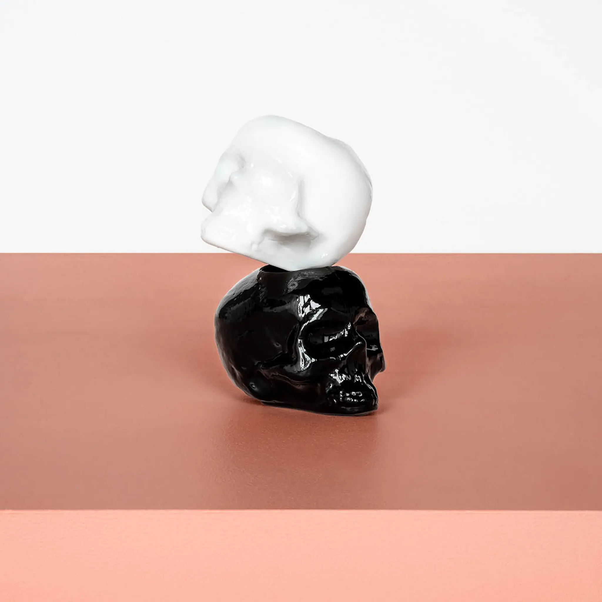 Kosta Boda Still Life Skull Ljuslykta 8,5 cm Offwhite