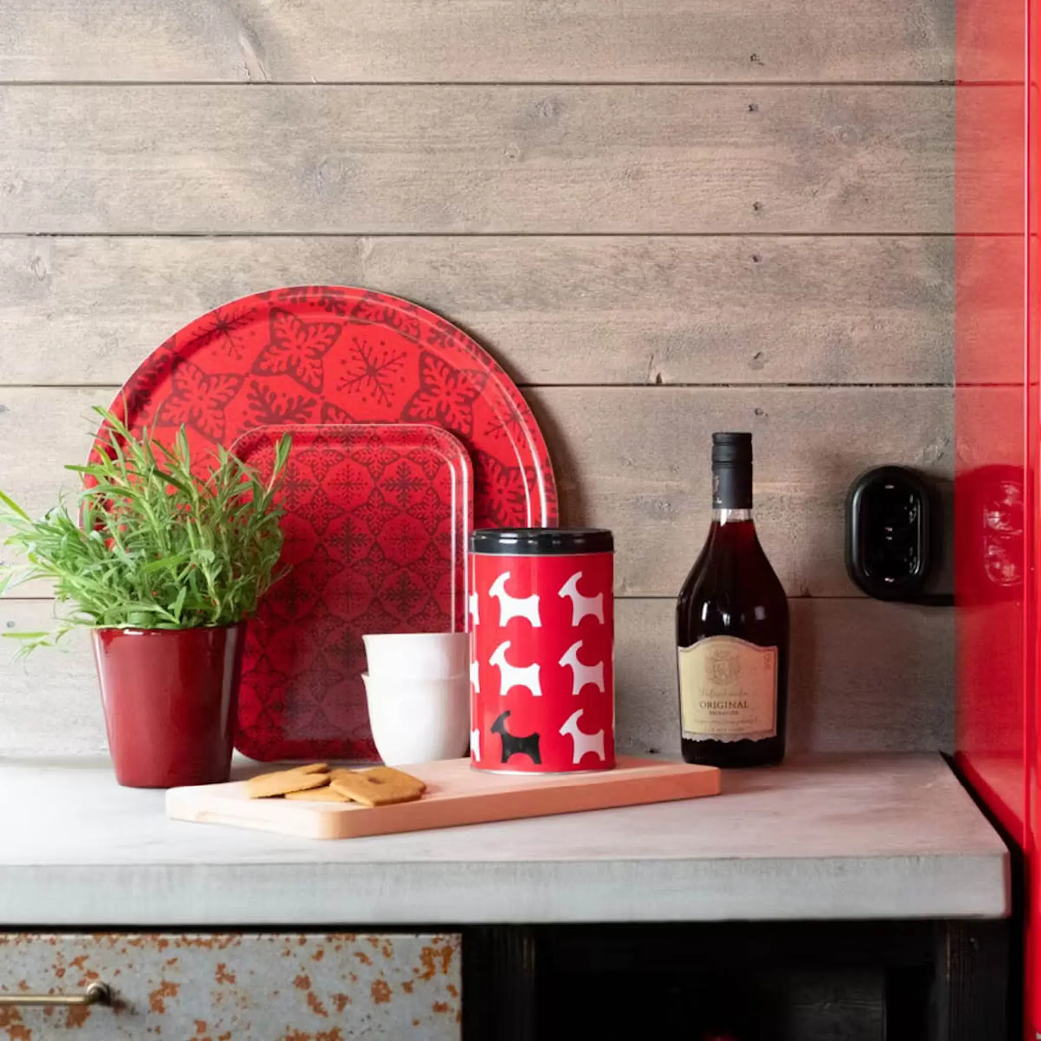 Rotor Design Rund bricka 38 cm snöstjärna röd