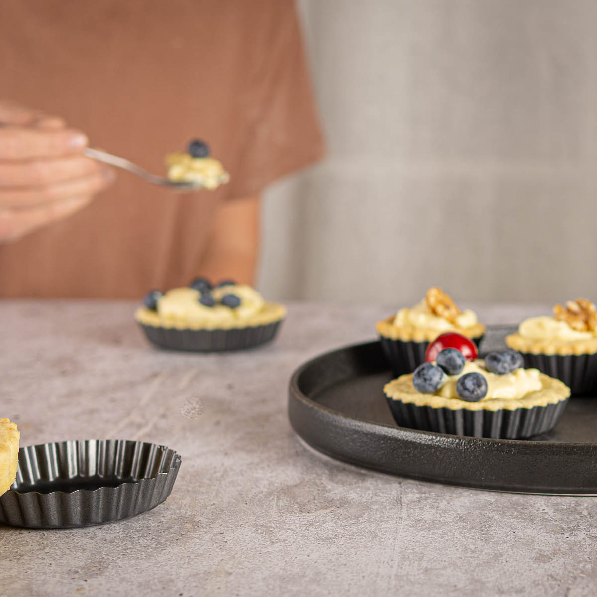 Modern House bAYk Bakform 9 x2 cm 4-pack Grå